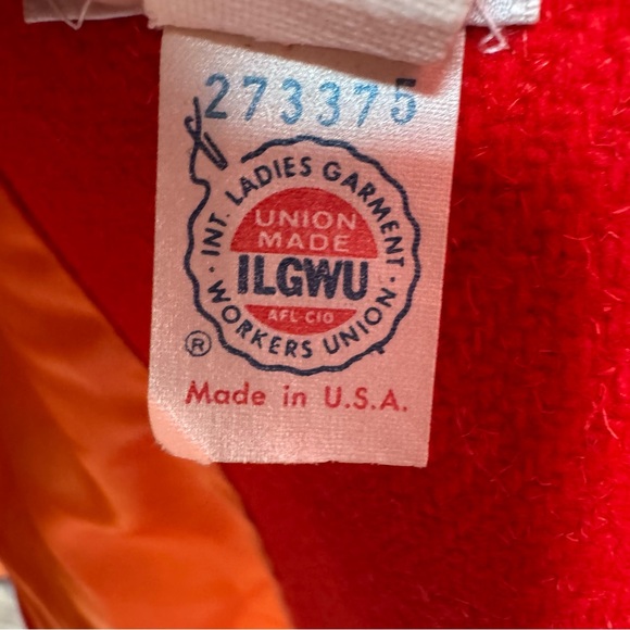 VTG 70s Coat Long Red Belted Faux Fur collar and bottom Juniors Sz 13 Holiday - Picture 7 of 10